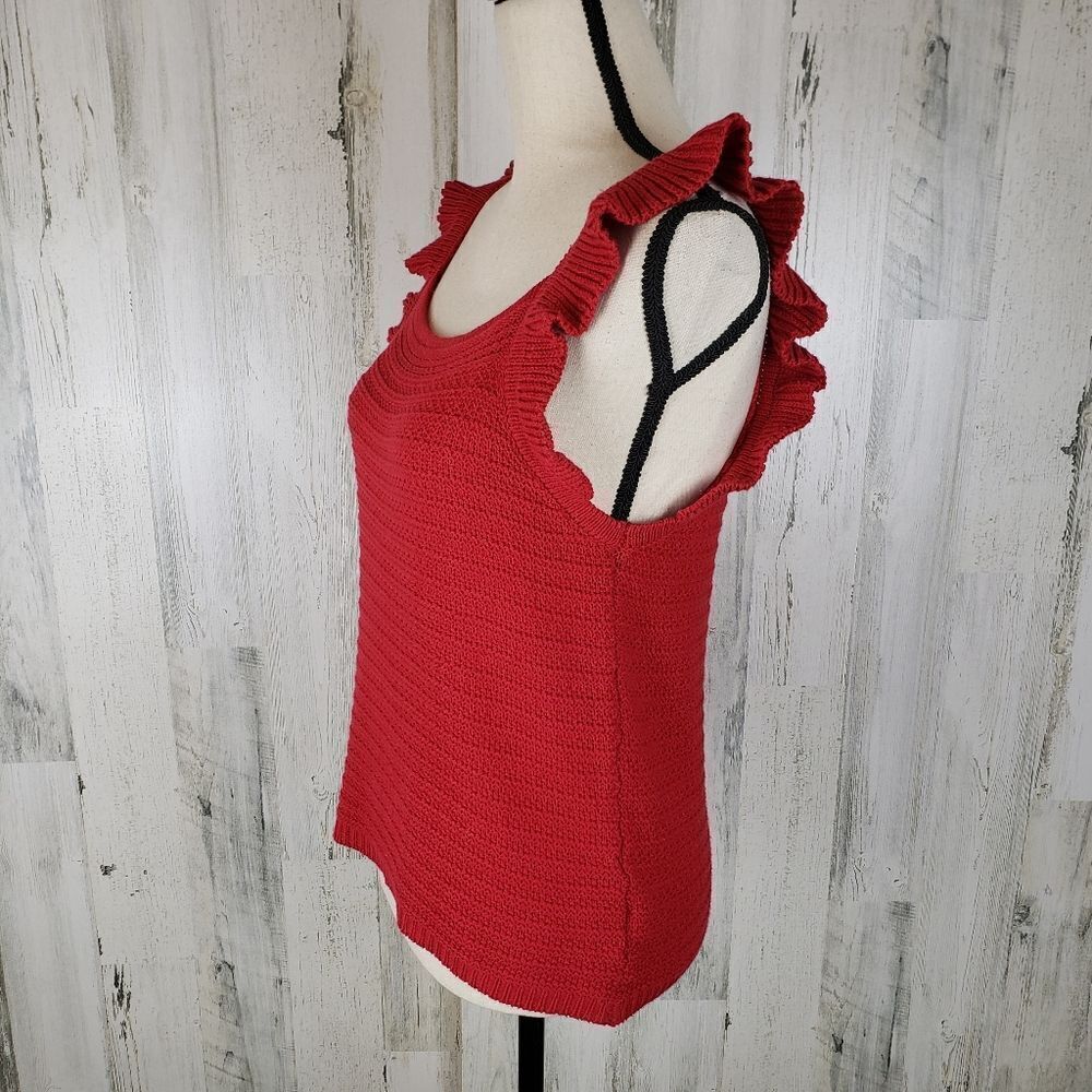 Hem & Thread Ruffle Sweater Tank Size Large - Picture 2 of 5
